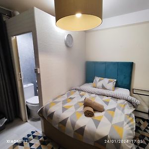 St Lucia Women Only Lodge Leicester Long Stays